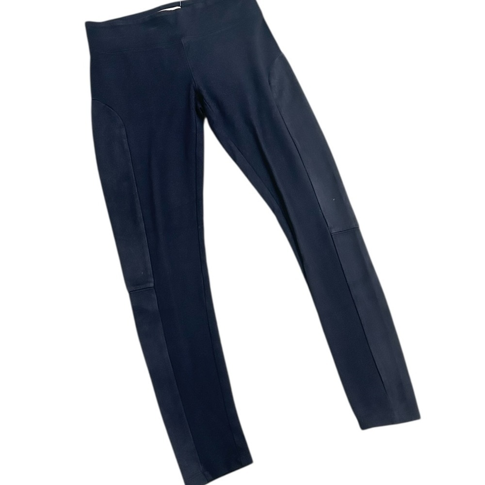 Philosophy black faux suede inset leggings pull on size small